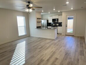 517 E 23rd St in Lubbock, TX - Building Photo - Building Photo