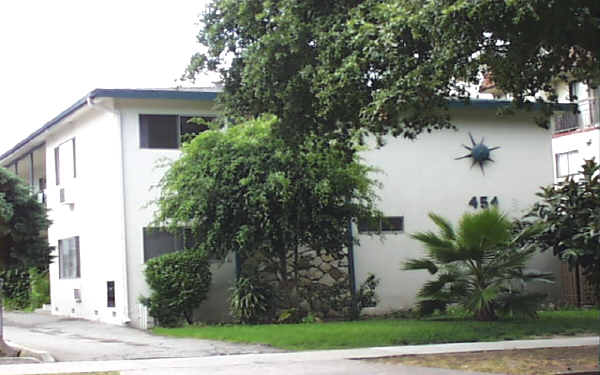 454 Riverdale Dr in Glendale, CA - Foto de edificio - Building Photo