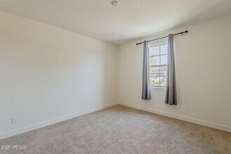 10962 W Taylor St in Avondale, AZ - Building Photo - Building Photo