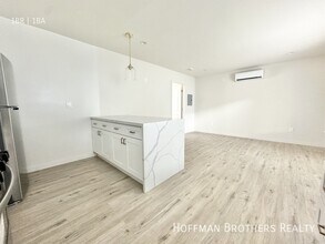 626 E Arbor Vitae St, Unit A in Inglewood, CA - Foto de edificio - Building Photo