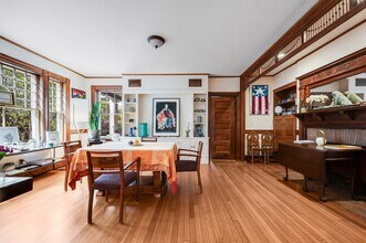 95 Avon Hill St, Unit 1 in Cambridge, MA - Building Photo - Building Photo