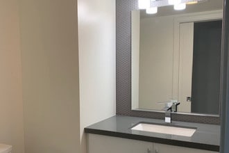 4271 Rosewood Ave in Los Angeles, CA - Foto de edificio - Building Photo