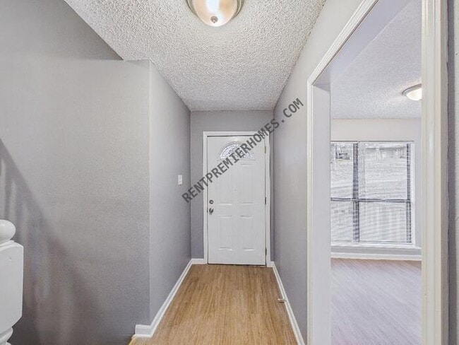 4913 Foxrun Cir in Benton, AR - Building Photo - Building Photo