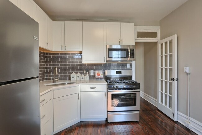 property at 1818 Green St