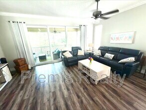 837 Callista Cay Loop in Tarpon Springs, FL - Building Photo - Building Photo