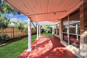 4422 Roundtree Ln in Missouri City, TX - Building Photo - Building Photo