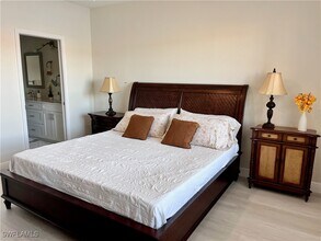 6920 Huntington Lakes Cir in Naples, FL - Building Photo - Building Photo