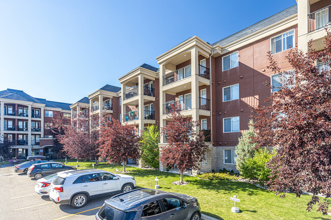 Palisades of Sherwood Park in Sherwood Park, AB - Building Photo - Building Photo