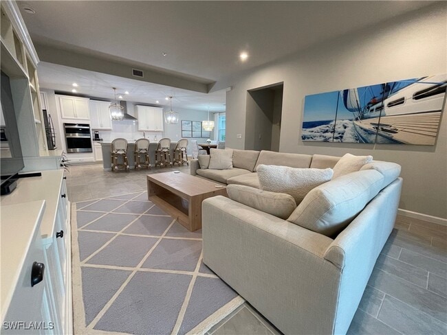 property at 4676 Arboretum Cir