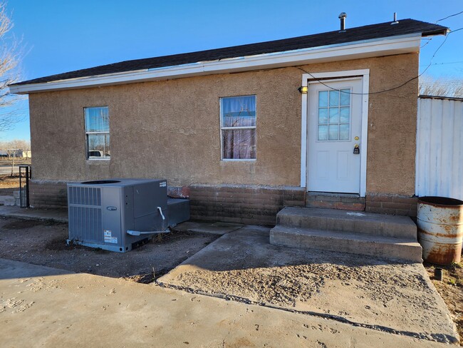 6492 Beard Rd in Dexter, NM - Building Photo - Building Photo