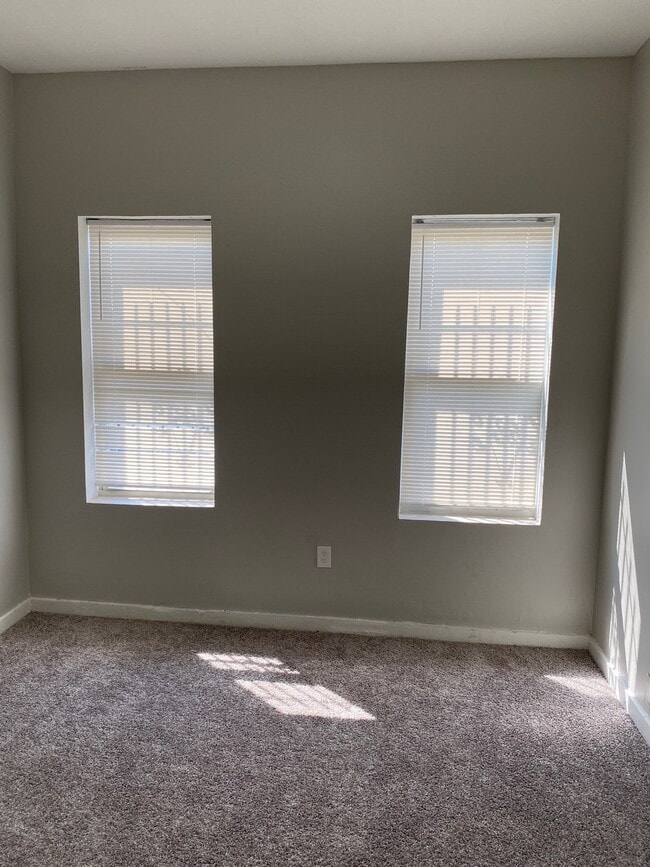 property at 521 N Curley St