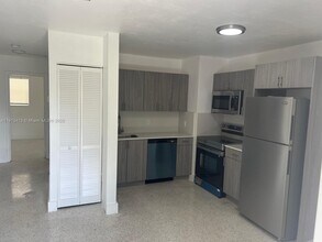 43 Glen Royal Pkwy-Unit -6 in Miami, FL - Building Photo - Building Photo