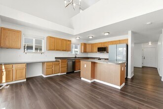 5155 Golden Eagle Pkwy in Brighton, CO - Building Photo - Building Photo