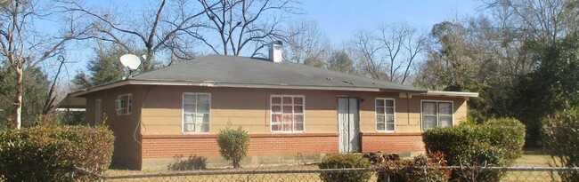 1500 Elva St in Albany, GA - Building Photo - Building Photo