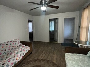 1108 Butternut St in Syracuse, NY - Building Photo - Building Photo