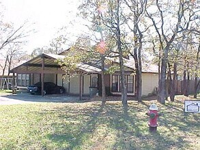 2900 Forest Bend Dr-Unit -2900 in Bryan, TX - Building Photo - Building Photo