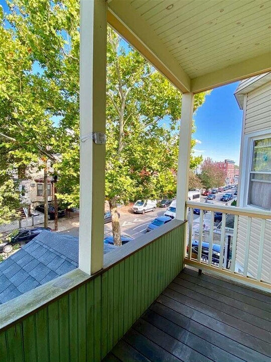 41 Lincoln St in Jersey City, NJ - Building Photo