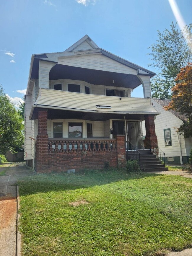 3805 E 153rd St in Cleveland, OH - Building Photo - Building Photo