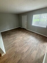 1402 Lazy Brook in Tallahassee, FL - Building Photo - Building Photo