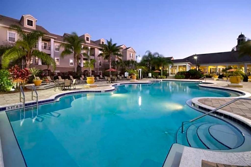 3725 Conroy Rd in Orlando, FL - Building Photo