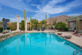 10326 E Buckskin Trail in Scottsdale, AZ - Building Photo - Building Photo