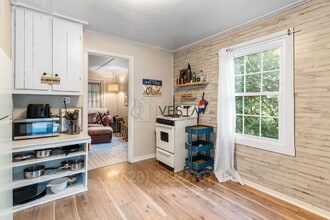 35 Mulberry St in Woodfin, NC - Building Photo - Building Photo