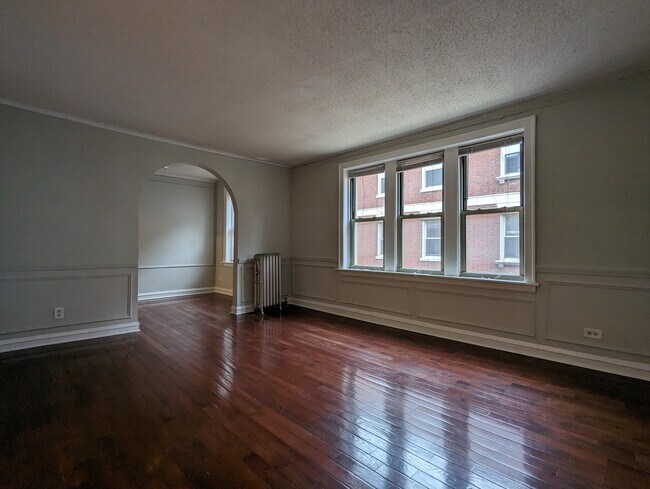 property at 540 W Surf St