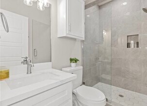 2513 E Israel Ave, Unit 2 in Alton, TX - Building Photo - Building Photo