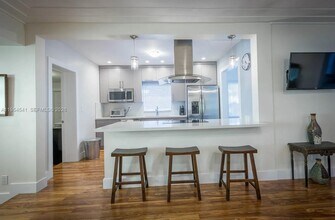 555 NE 71st St in Miami, FL - Building Photo - Building Photo