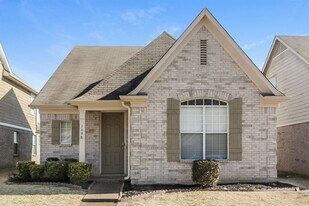 1498 Lawson Dr in Cordova, TN - Building Photo