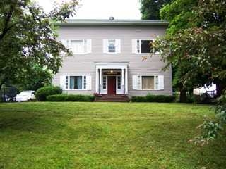 78 Forest Ave in Jamestown, NY - Foto de edificio - Building Photo