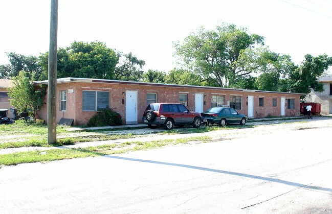 840 NW 3rd St in Fort Lauderdale, FL - Building Photo - Building Photo