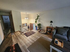 4237-4239 University Ave NE in Minneapolis, MN - Building Photo - Building Photo