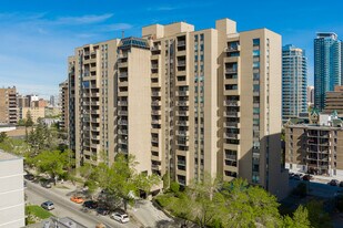 Dorchester Square in Calgary, AB - Building Photo