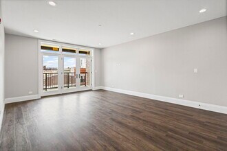 1036 Lake St in Oak Park, IL - Building Photo - Building Photo