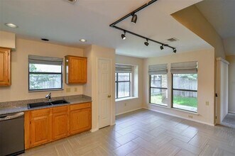 734 Marble Canyon Cir in Irving, TX - Building Photo - Building Photo
