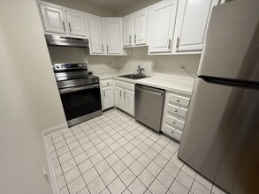 161 Commonwealth Ave, Unit 411 in Boston, MA - Foto de edificio - Building Photo