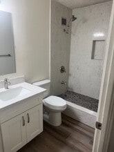 909 Ala Lilikoi St in Honolulu, HI - Building Photo - Building Photo