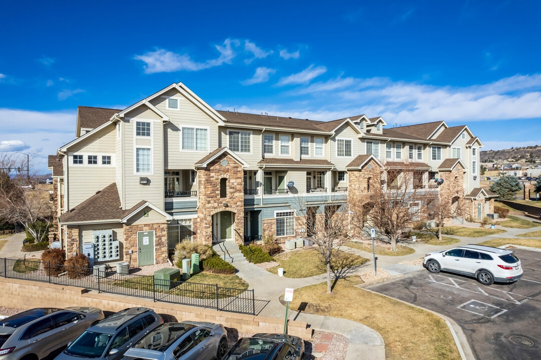 Black Feather Condos in Castle Rock, CO - Building Photo