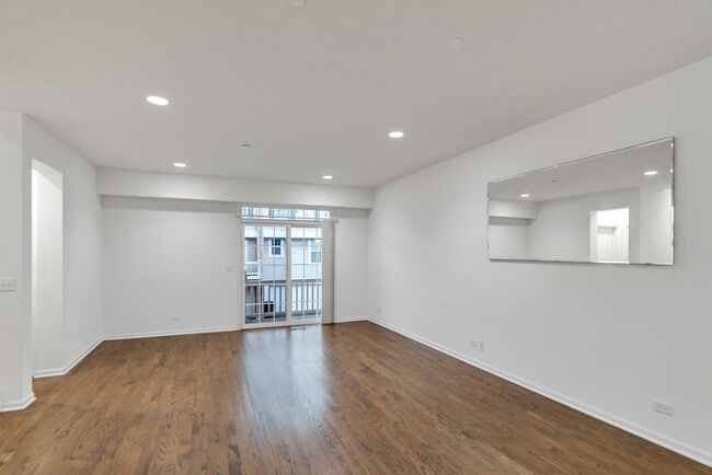 1527 E Arbor Ln in Arlington Heights, IL - Building Photo - Building Photo