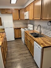 20572 Van Slyke Rd in Greenleaf, ID - Building Photo - Building Photo