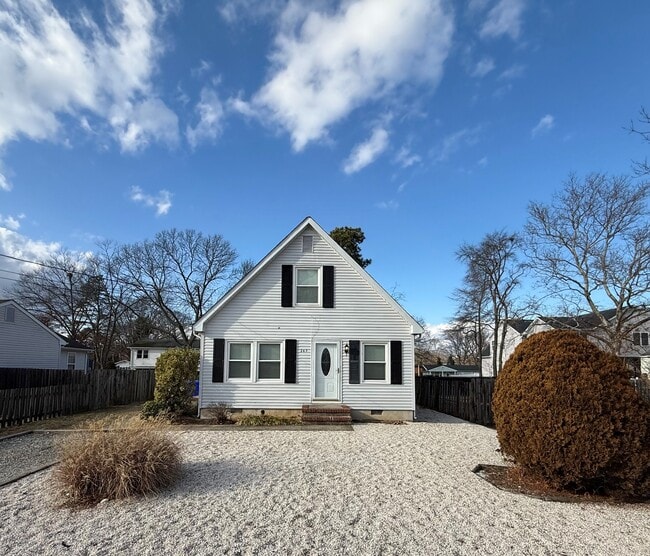 property at 343 Kelly Ave