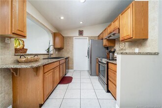 656 SE Ron Rico Terrace in Port St. Lucie, FL - Building Photo - Building Photo