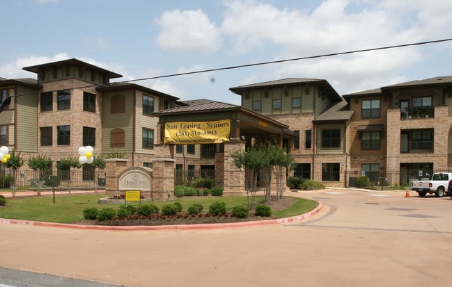 HomeTowne at Tomball in Tomball, TX - Building Photo - Building Photo