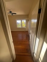 917 MacArthur Blvd in Oakland, CA - Building Photo