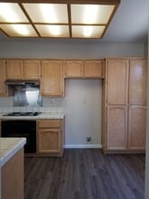 3333 W Island Ct in Elk Grove, CA - Building Photo - Building Photo