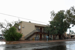 1202 N Catalina Ave Apartments