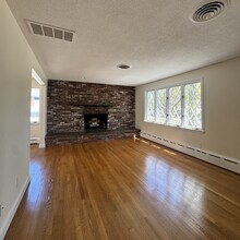 725 VFW Parkway in Boston, MA - Building Photo - Building Photo