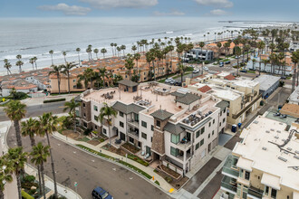 Montego Condominiums in Oceanside, CA - Building Photo - Building Photo