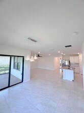 5292 Jasper Square in Vero Beach, FL - Building Photo - Building Photo